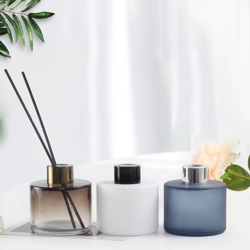 Classic Matte Glass Reed Diffuser Bottle Set (50ml-200ml) - Image 3