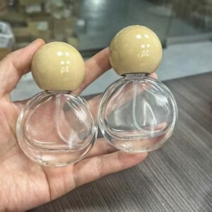 Elegant Portable Perfume Bottle - Sophisticated Travel Fragrance Container